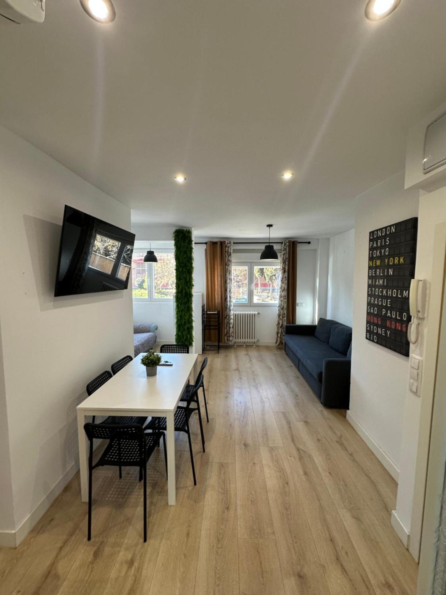 Homely River Apartment *